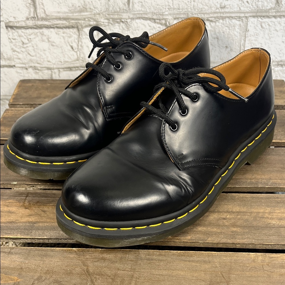 Dr. Martens 1461 Classic Black Smooth Leather Shoes 3 eye women’s size 10